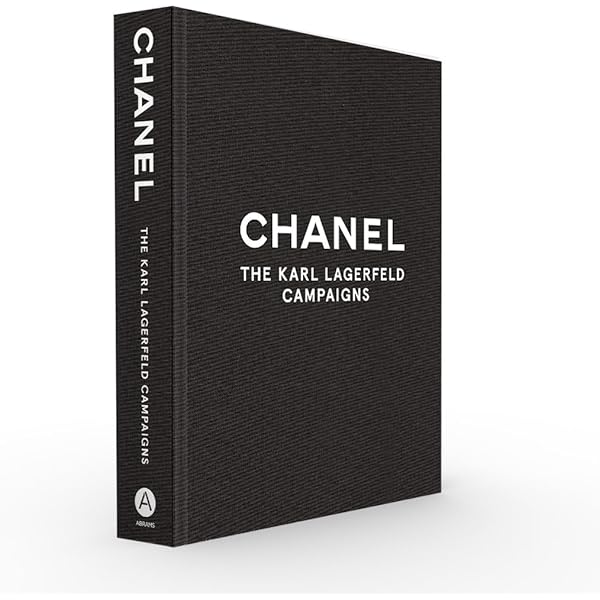 Karl Lagerfeld: The Beauty of Violence: Lagerfeld, Karl